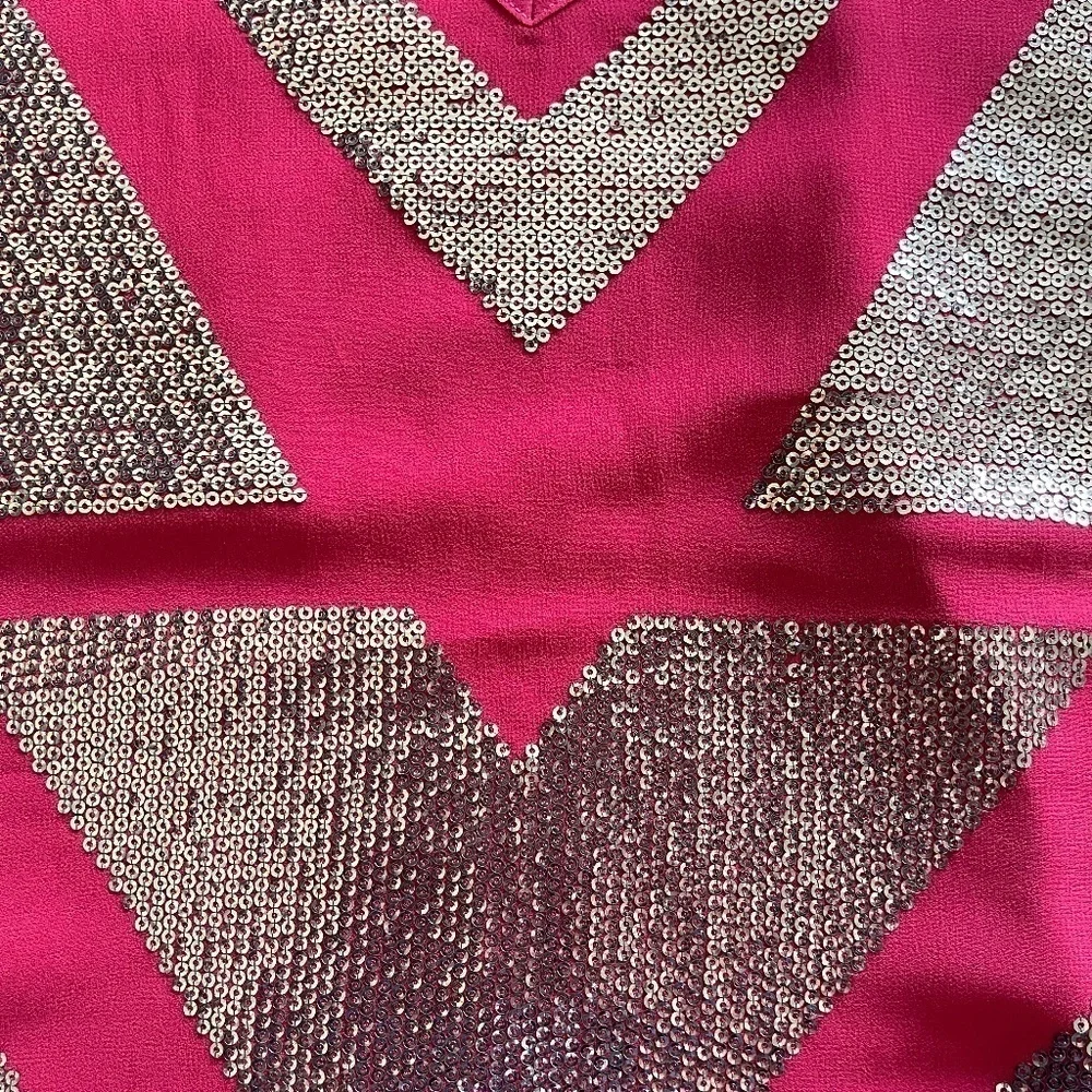 BLACK by Saks Fifth Avenue Burgundy Sequin Chevron Top Size M Y2K Glam - Picture 6 of 9